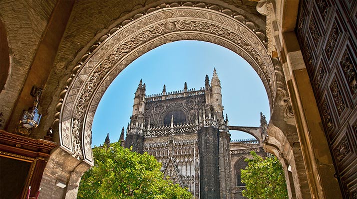 seville-cathedral-puerta-del-perdon-715