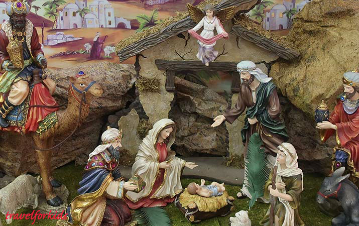 seville christmas nativity scenes belen torre de oro